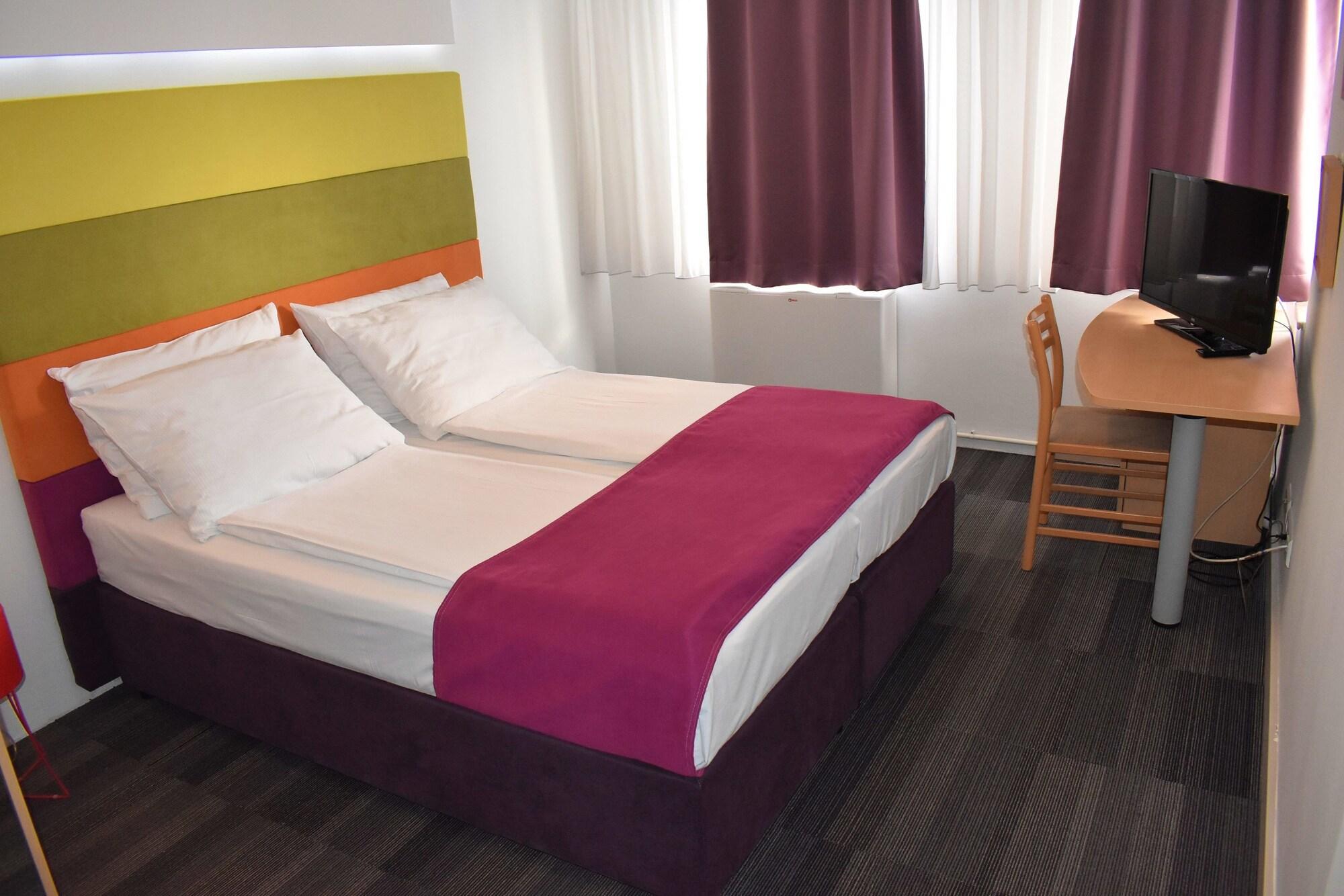 Hotel Hecco SJJ Extérieur photo