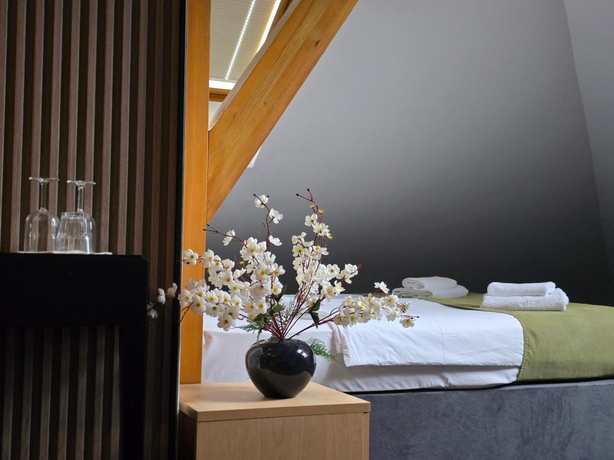 Hotel Hecco SJJ Extérieur photo