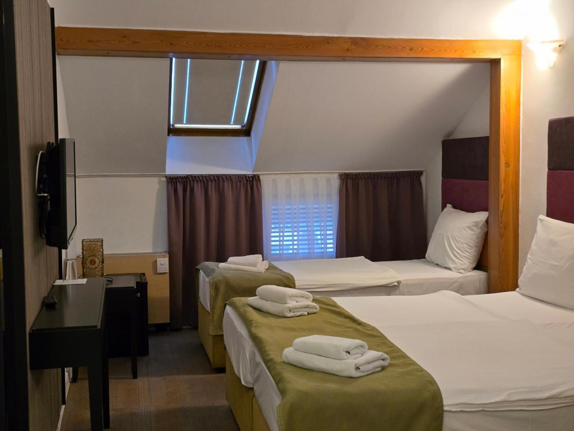 Hotel Hecco SJJ Extérieur photo