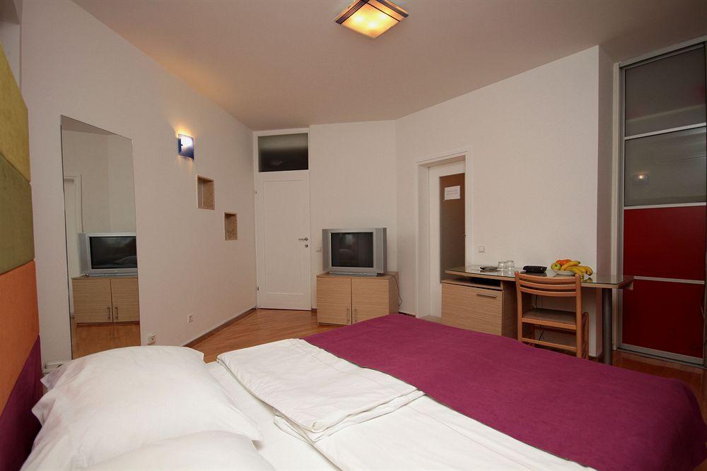 Hotel Hecco SJJ Extérieur photo